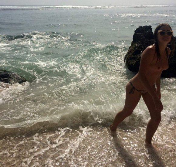 9-Sahara-Ray-Nude-Naked-Sexy-580x550-optimized