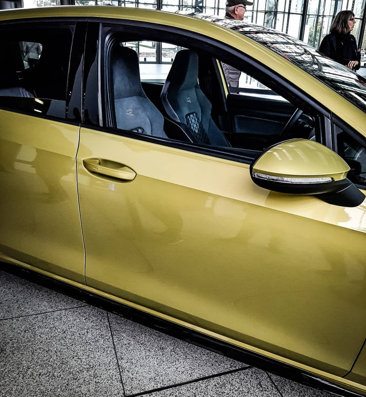 72126773_526737991503069_1665008396734422502_n