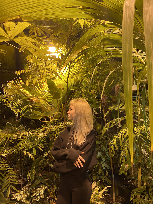 9D9C6A46-0A25-4A73-8E2B-1989BF7A9204