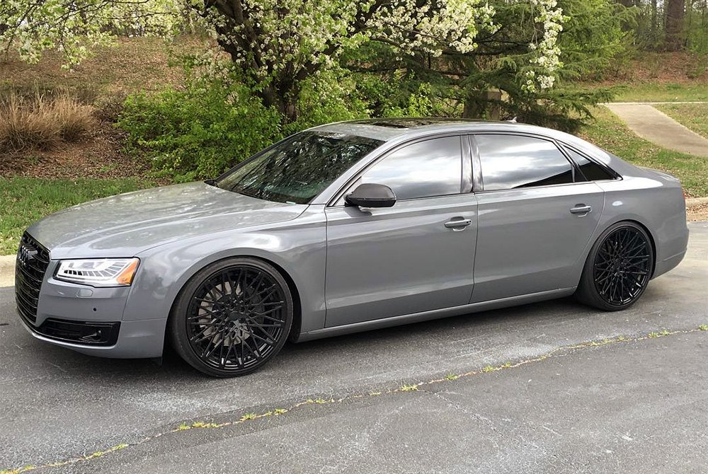 ауди рокко 1