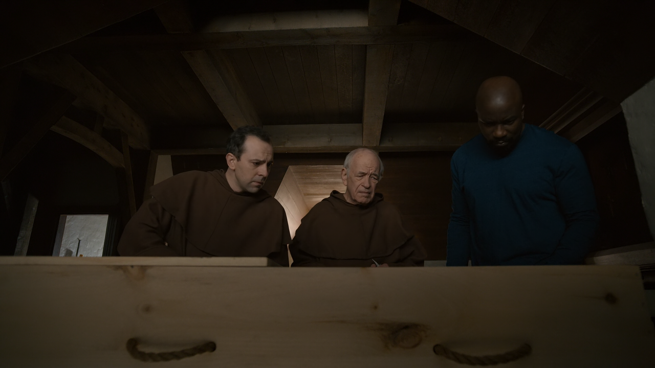 Evil.S02E07.S.Is.for.Silence.1080p.10bit.AMZN.WEB-DL.DDP5.1.HEVC-Vyndros.mkv_snapshot_44.45_[2021.08