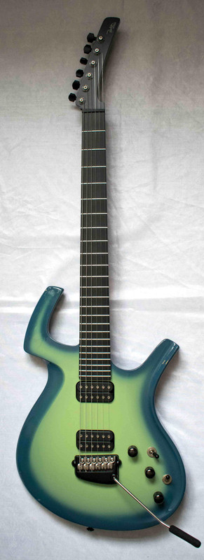 2003_Parker_Fly_Deluxe_Mint_Burst1[3]