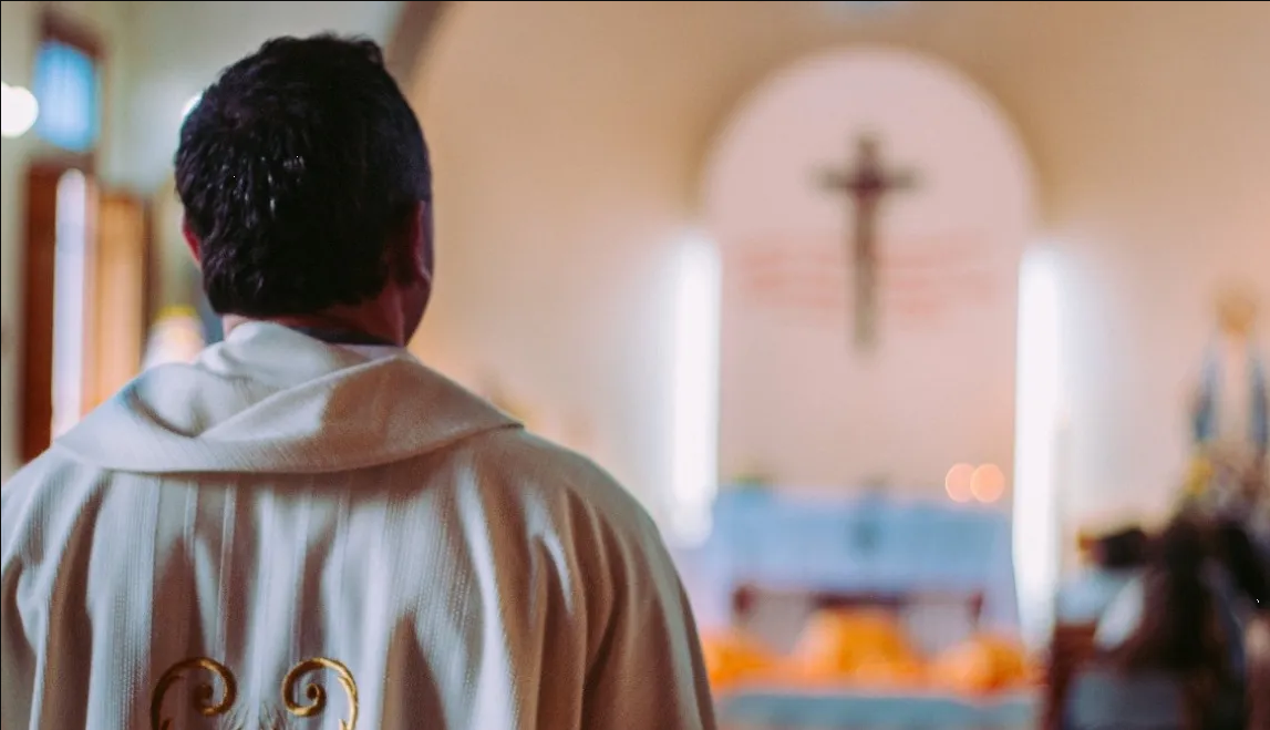 Iglesia católica revela que hay 613 investigaciones abiertas de abuso sexual