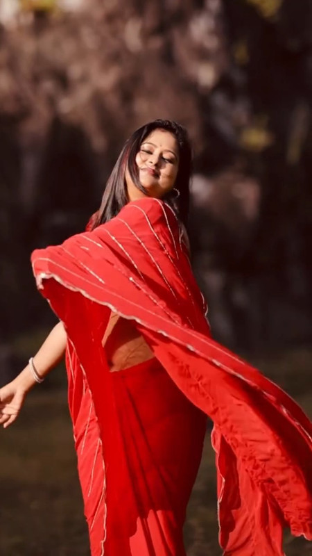 anisha sexy navel in red saree mp4 snapshot 00 00 820