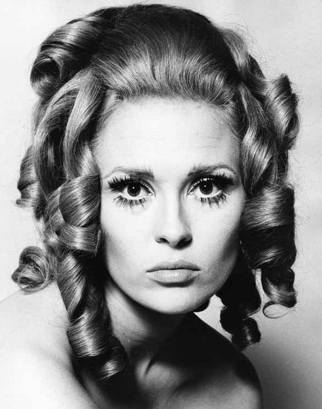 Faye_Dunaway_b10