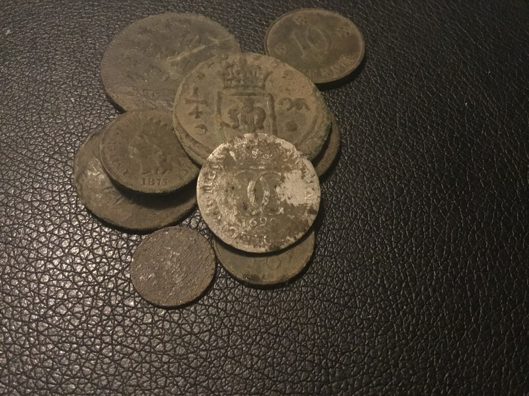 2D055876-3273-4774-B268-B511A47EDDE1