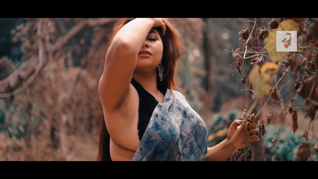 cap_Saree Sundari   Instagram Name  parnahere l BB Blouse   Full HD   2021_00_04_21_08