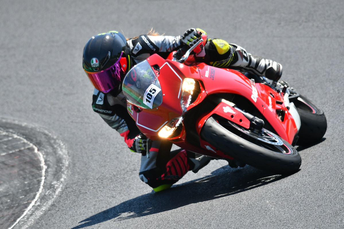 63BD1884-6013-4300-B2DF-16392CD20AC9