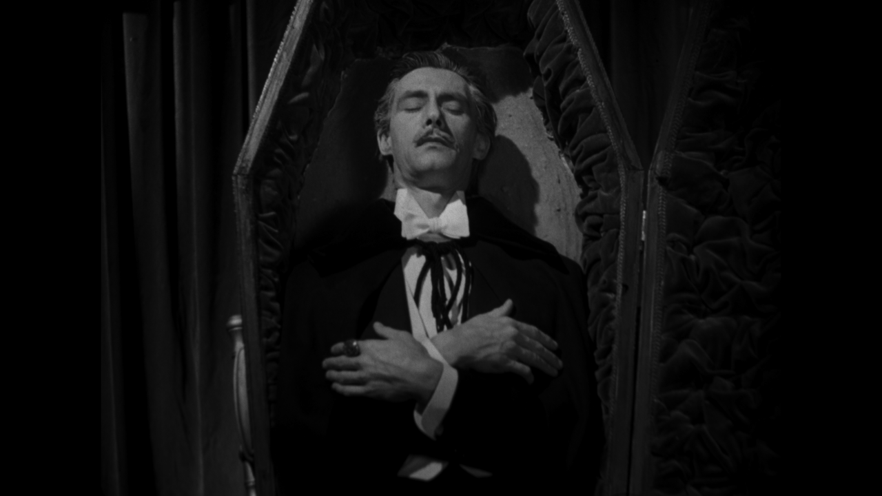 mpv-shot_House.of.Frankenstein.1944.2160p.UHD.BDRemux.HDR.HEVC-Нечипорук_00_14_03_0008