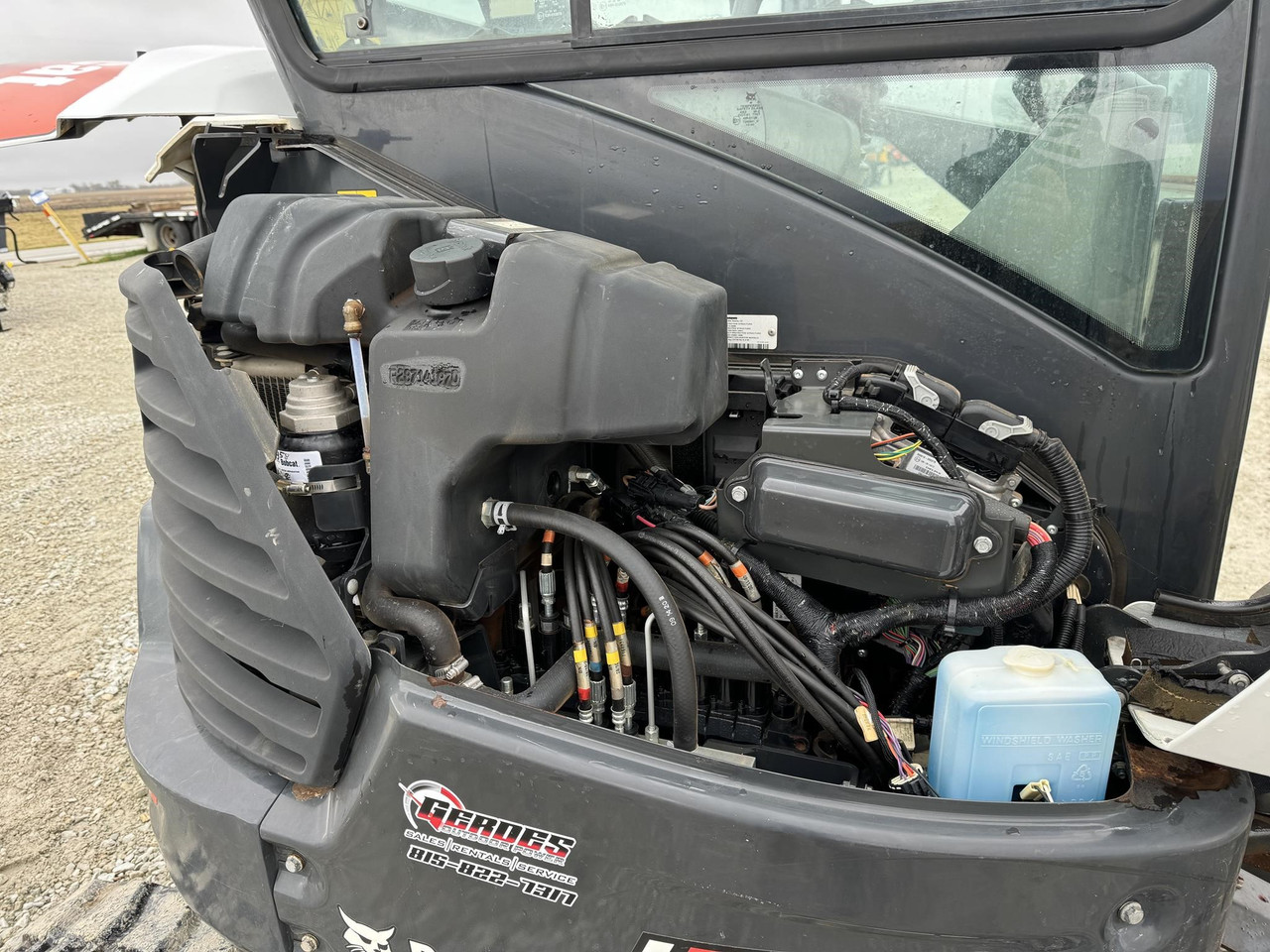 Vehicle thumbnail 18