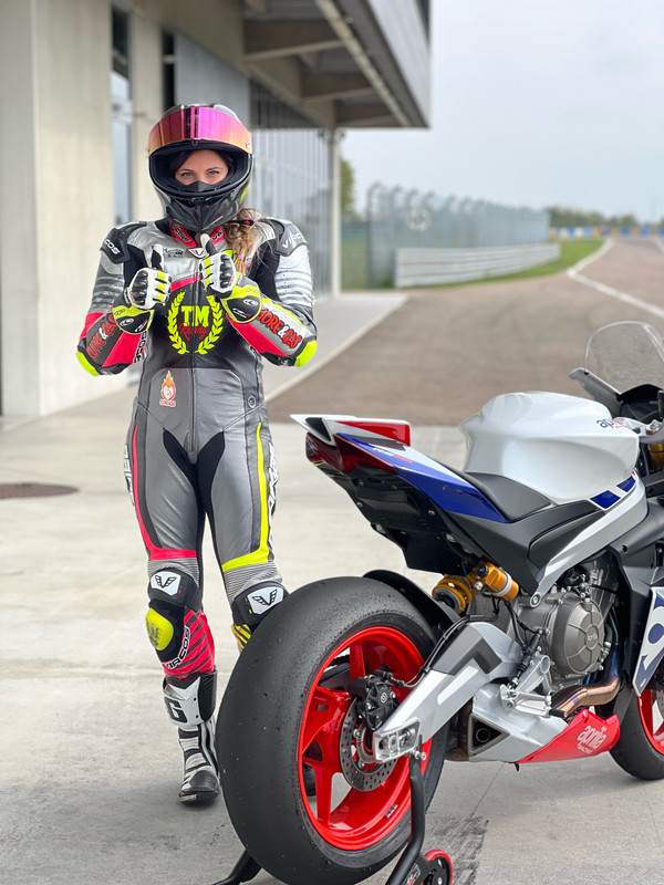 36152CE3-C0D0-4B22-9AB3-E9779FCFFA17