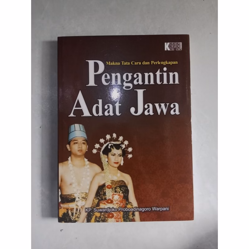 Buku Pengantin Adat Jawa