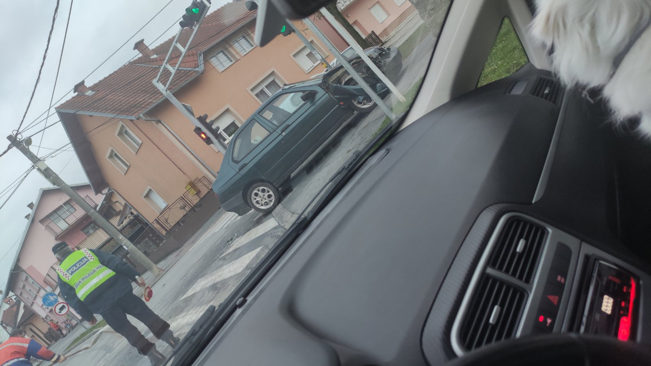 IMG-18d14fa744c09d10397fef29fc078b64-V