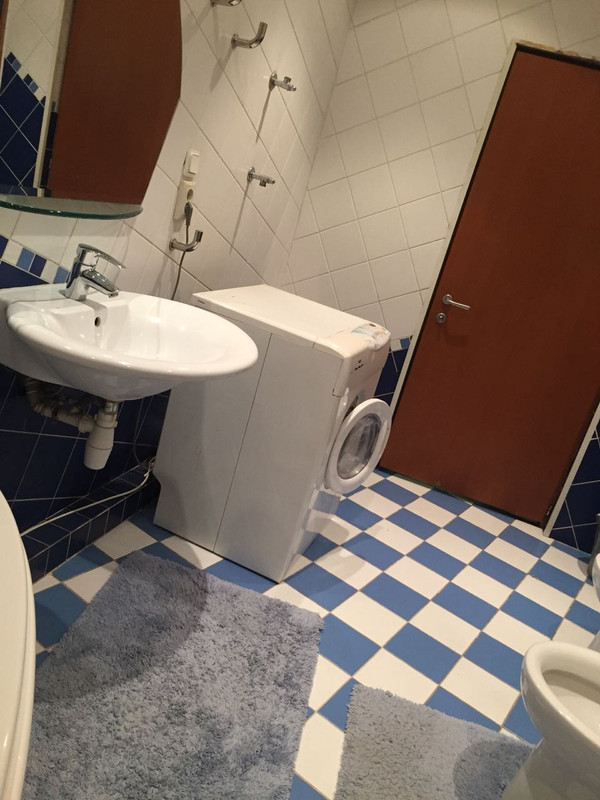 E706236B-ED4E-4E0F-BAF1-E6008EEEA2DF