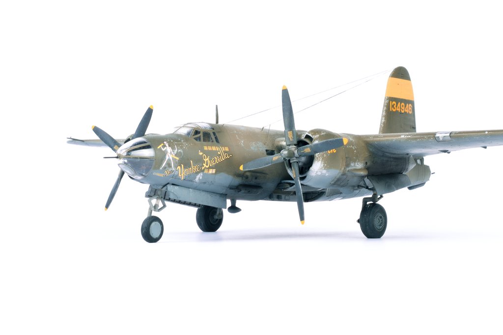 Hobby 2000 (Hasegawa) Martin B-26C Marauder ''The Yankee Guerilla