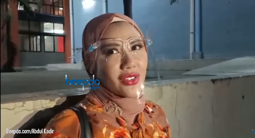 Rey Utami masih memperjuangkan rumah tangganya dengan Pablo Benua