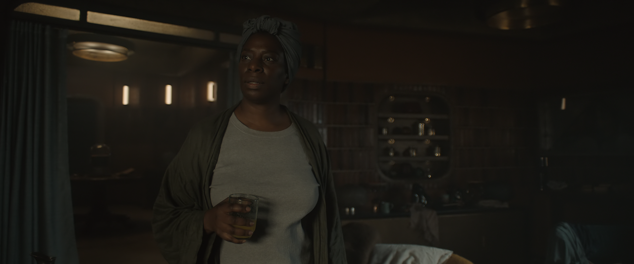 Silo.S02E02.Order.2160p.10bit.ATVP.WEB-DL.DDP5.1.HEVC-Vyndros.mkv_snapshot_13.01_[2025.01.28_03.58.5