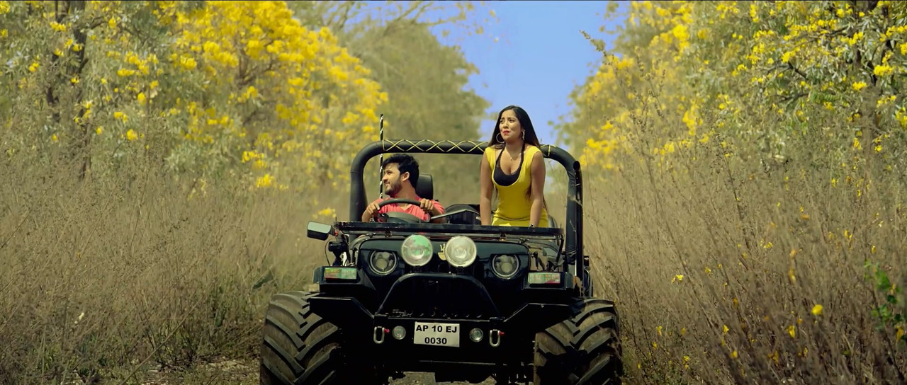 Pyar Hi Pyar 2021.1080p.AMZN.mkv_snapshot_15.49_[2021.07.09_16.47.22]