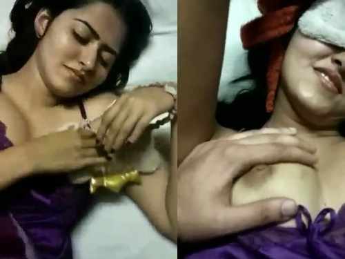 xnxhb Hot Girl sex with cute mask viral sex video