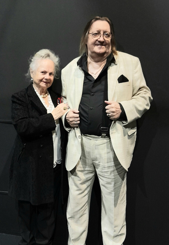 экстасенс Анатолий Леденёв