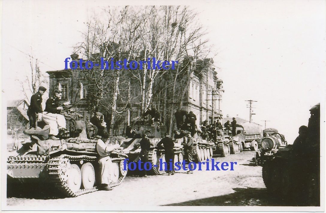 Kolonne Beute Panzer 38T WH Einsatz Russland PZ 