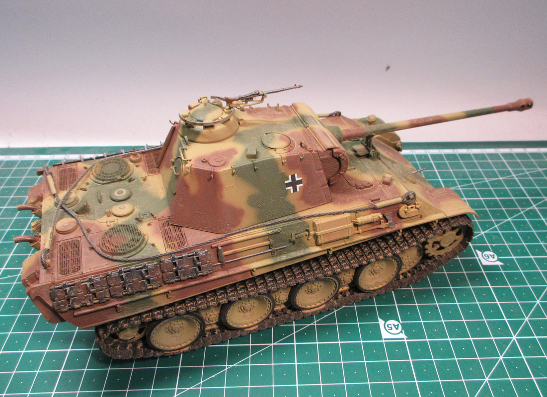 Academy 13523 - 1/35 Pz.kpfw.v Panthère Ausf.g Dernier Production