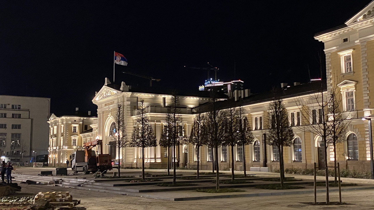 B997D6ED-9CAF-4E1E-A349-90B0EB7CABF8