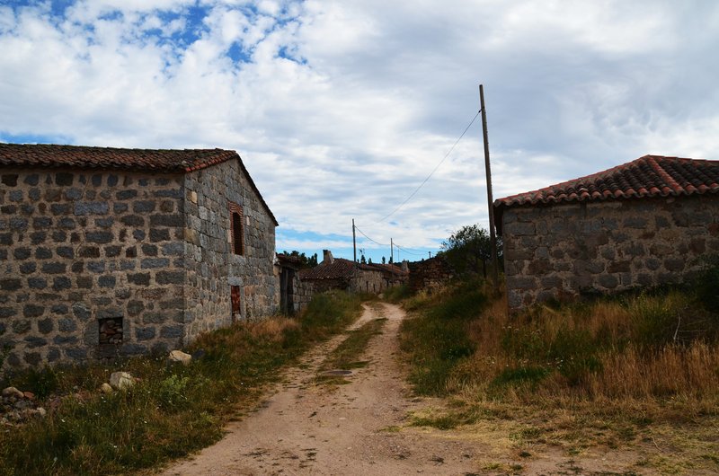VILLAVERDE-31-7-2017-AVILA - Pueblos y lugares abandonados/deshabitados-2011 AL 2024 (1)