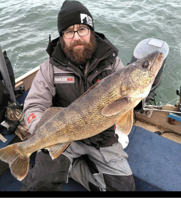 0861CD23-CDCF-4E51-82ED-32FF3A2ACA2C