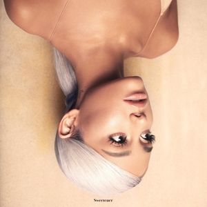 Re: Ariana Grande - The Best (2017)