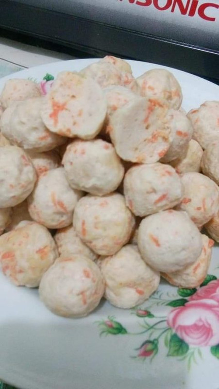 Cara Buat Bebola Ayam Homemade, Sedap Digoreng & Buat Sup 