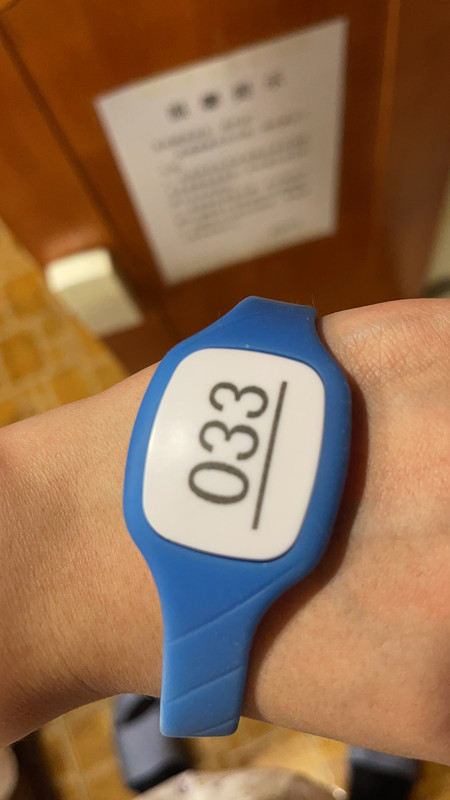 D55A6E6D-2434-4BCF-B94F-46023635D860