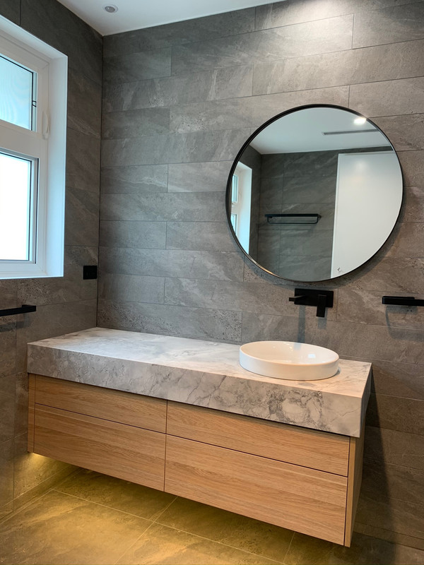 Laundries & Vanities