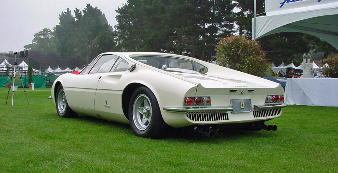 2376-na-aukcione-prodadut-edinstvennuyu-v-mire-ferrari-365-p-ber