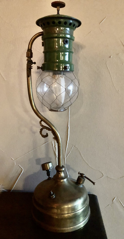 BDE5E3C9-5EDB-4550-92C3-04C3918FD71A