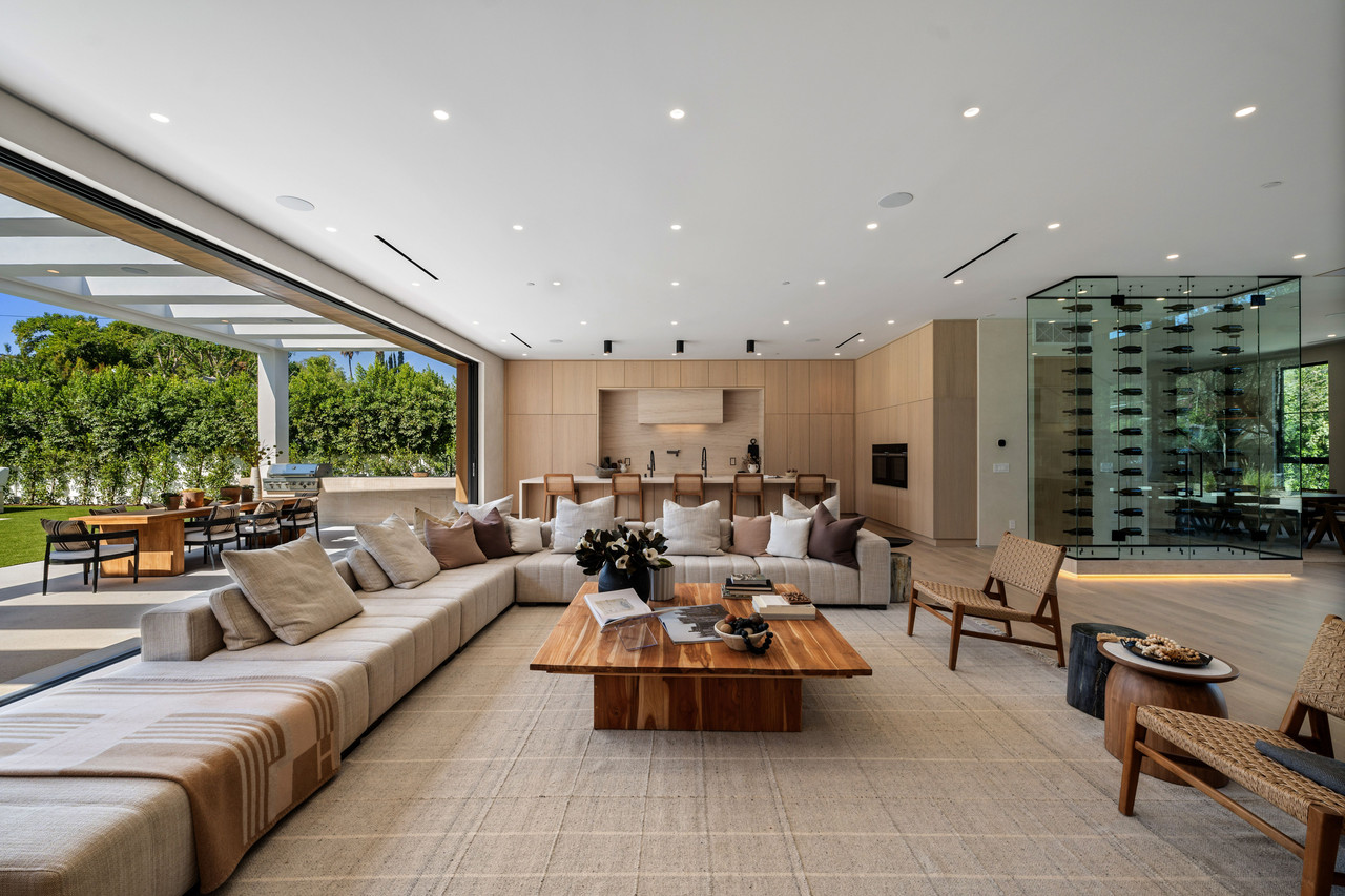 Ilum AI smart home integration