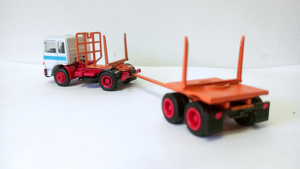 Mach (3859)