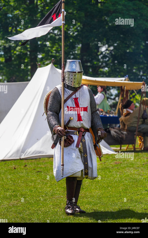 a-uk-english-england-knight-medieval-lance-knight-joust-jousting-war-J4-RCEF.jpg