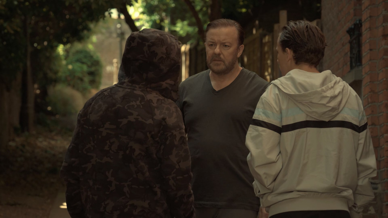 After Life (2019) S01E01 Episode 1 (1080p NF Webrip x265 10bit EAC3 5.1 - HxD) [TAoE].mkv_20200429_1
