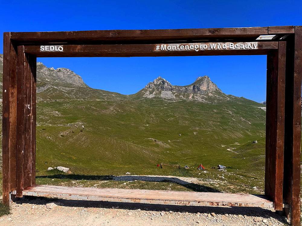 Причуды природы: необычные места Мира в фотографиях