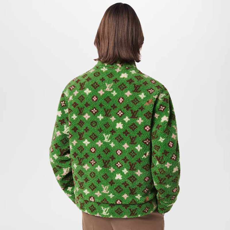 photo-12-2025-10-08-23-07-38