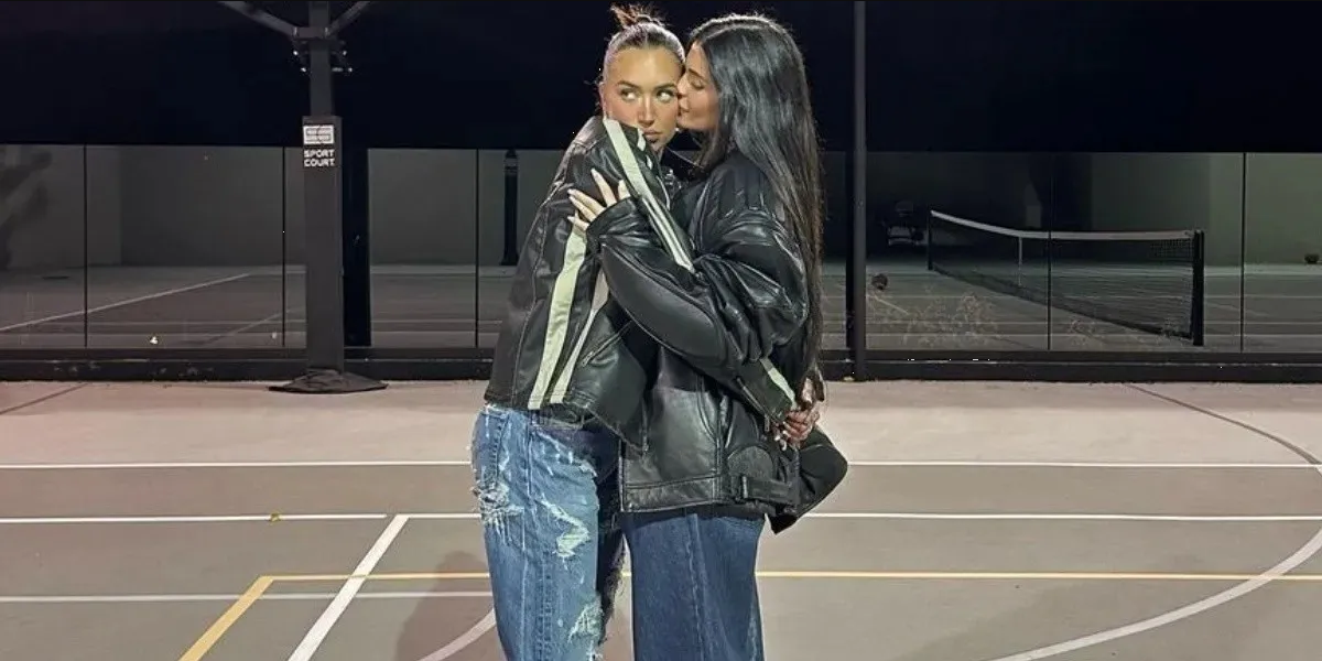 El tierno gesto entre amigas de Kylie y Stassie Karanikolaou enciende la red