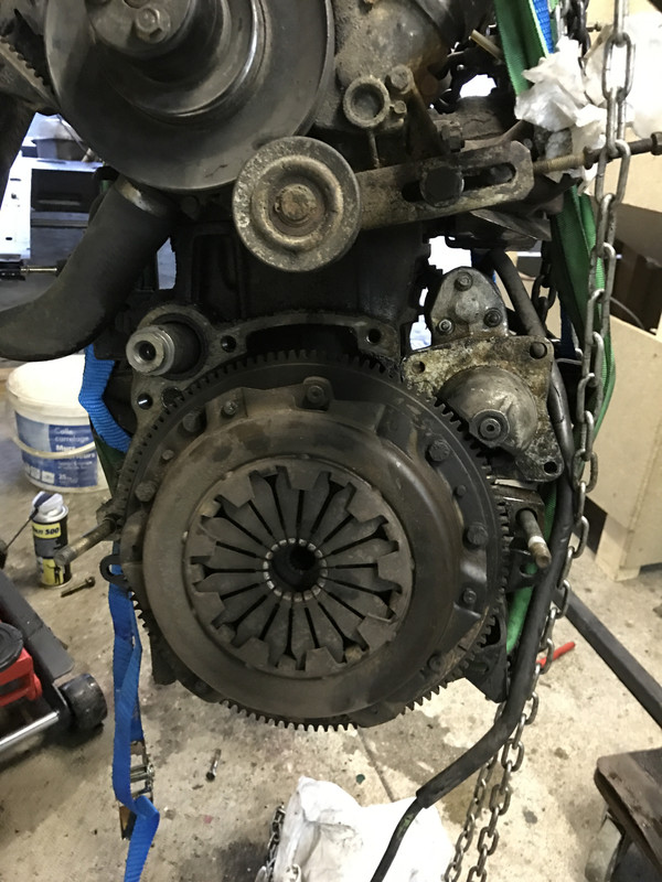 Restauration 4L (1085)