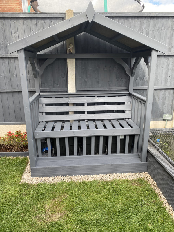 E1754C55-DC4C-4281-B3C9-34DDA15F73CC