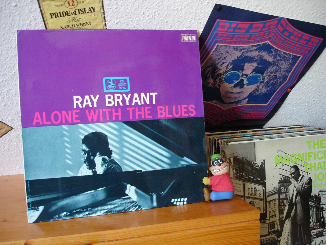 [Bild: Ray_Bryant_-_Alone_With_The_Blues.jpg]