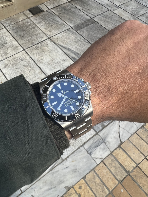 8A5E826A-E389-4229-B0C7-0FABAC458695