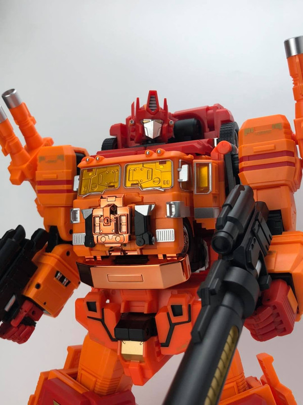MB-06D-Orange-Power-Baser-05