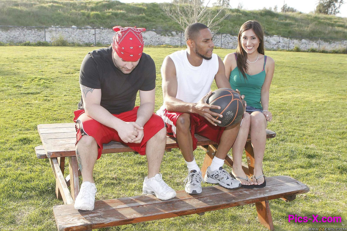 10-1-10 Alexis Breeze, Angelina Bulygina extra (3)