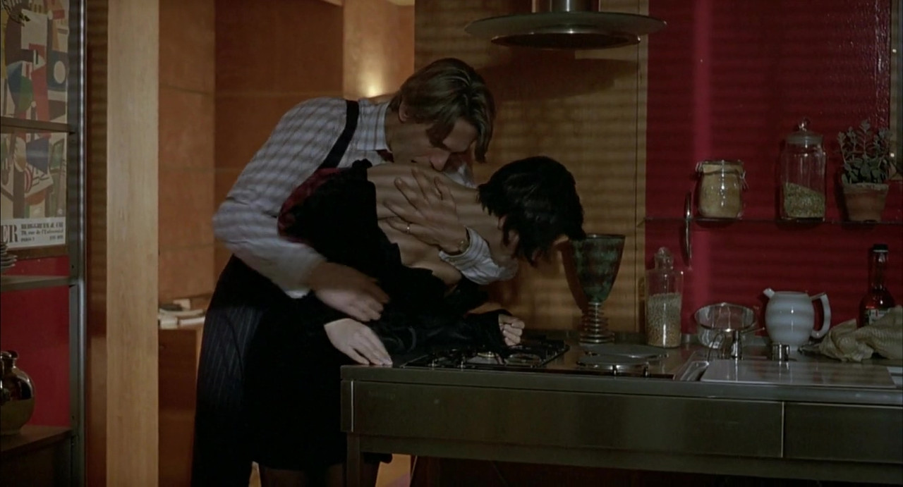 Gf with BF's Father Juliette Binoche nude - Damage (1992).mp4_20201005_165602.341