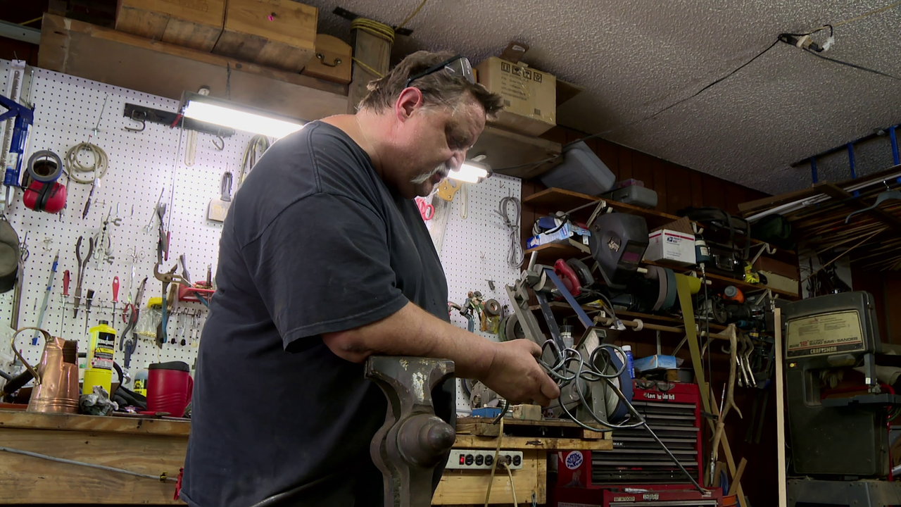 Forged In Fire S01E06 snap 7